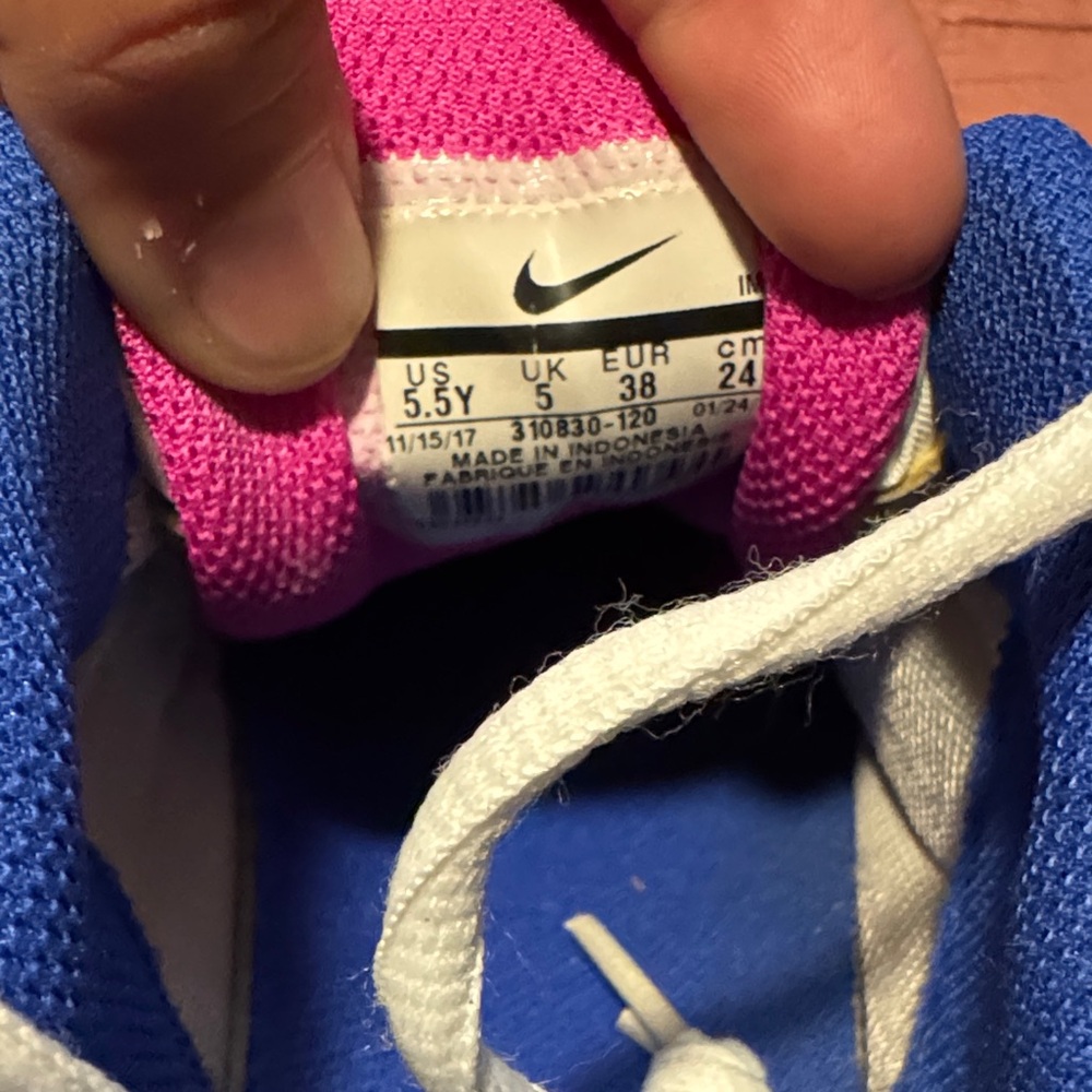 Nike air max Women's Shoes - White, Gold, Pink, Blue - Picture 6 of 8